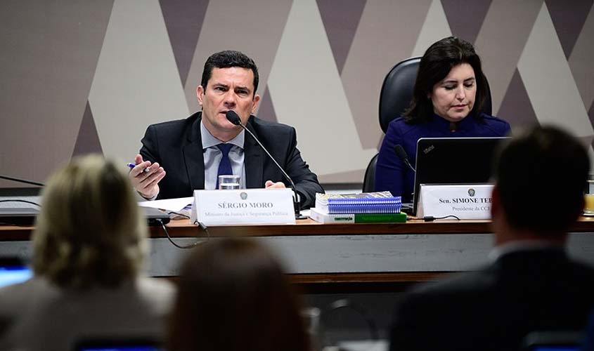 Moro chamou de ‘sensacionalismo’ e ‘trivial’ comentários sobre Fux e FHC
