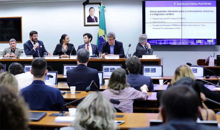 Proposta que simplifica licenciamento ambiental divide debatedores