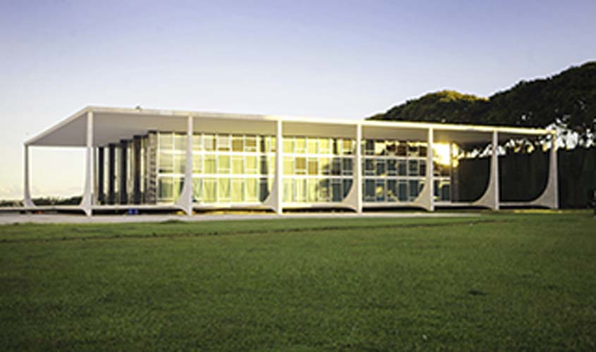 ADIs questionam leis estaduais que autorizam a venda e o consumo de bebidas alcoólicas em estádios de futebol