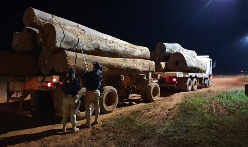 Madeira: transporte irregular é flagrado em Itapuã do Oeste/RO pela PRF