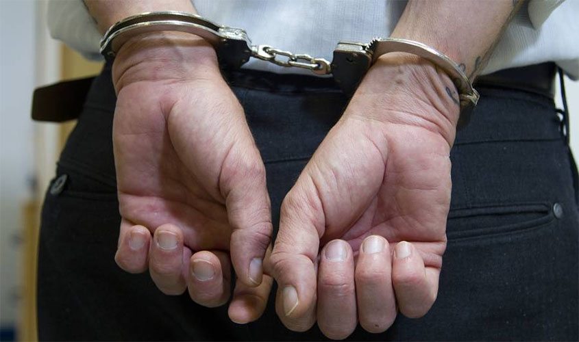 Foragido da justiça é recapturado após se envolver em briga de bar