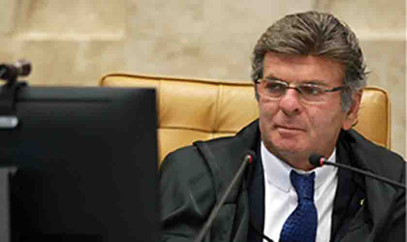 Presidente do STF determina que União forneça medicamento para tratamento de uma criança com doença rara