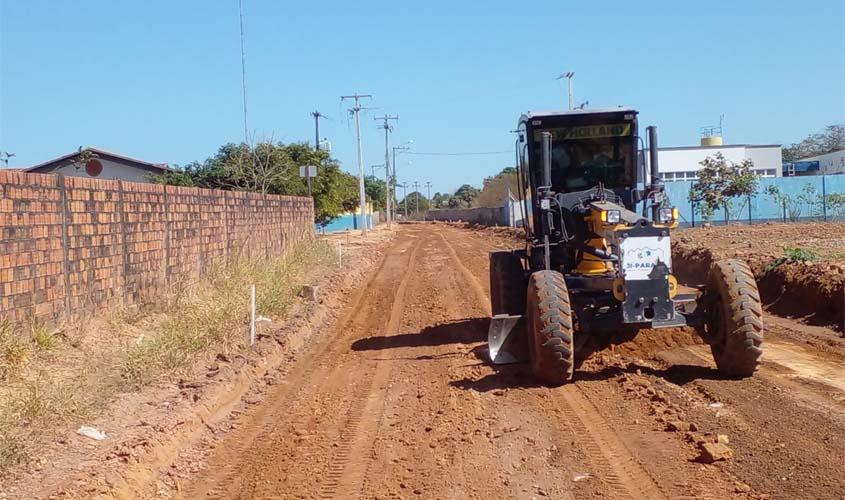 Ruas são preparadas para pavimentação do Poeira Zero 