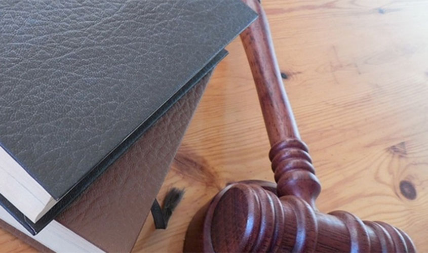 Após frustração da execução, STJ mantém restrição de saída do país contra devedores