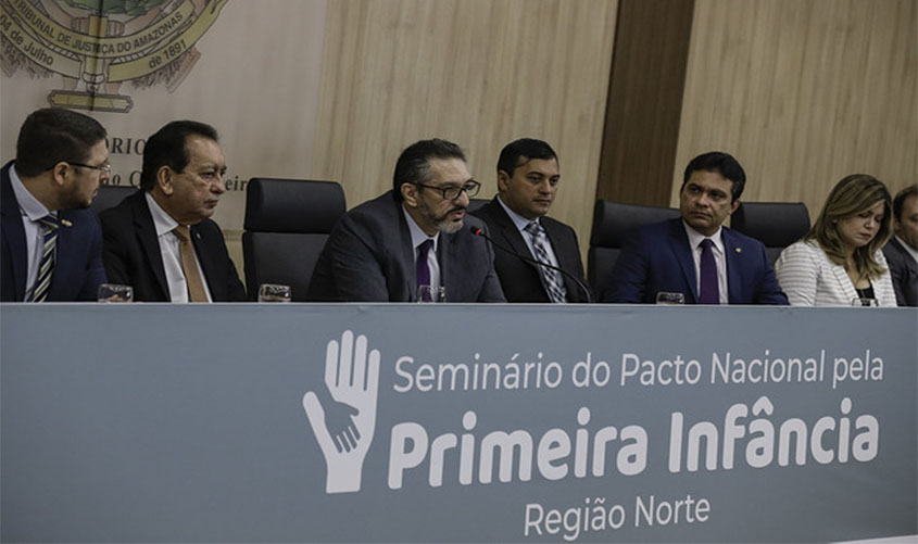 Autoridades da Região Norte assinam Pacto Nacional pela Primeira Infância