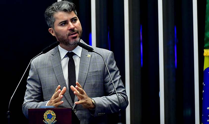 Marcos Rogério critica julgamento dos acusados pelo 8 de janeiro no STF 