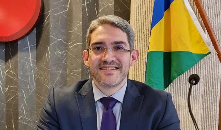 Professor da Escola Superior da Advocacia de Rondônia é coautor de livro sobre marketing jurídico que será lançado em SP