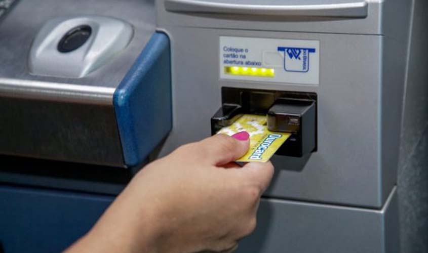 Governo de Rondônia concede progressão funcional para mais de dez mil servidores efetivos da Educação