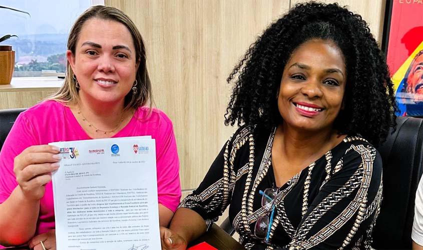 Cláudia de Jesus organiza audiência pública sobre a transposição dos servidores