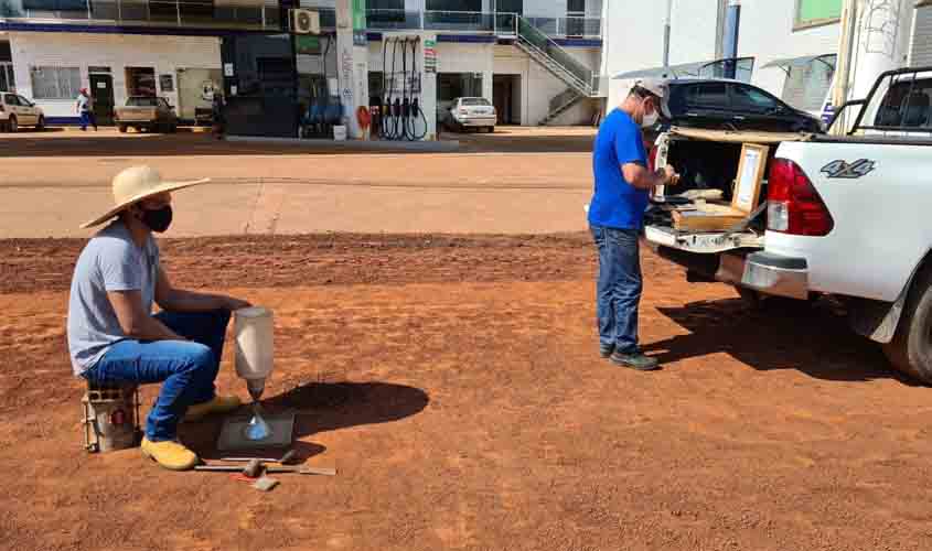 Trechos na avenida 25 de agosto recebem testes de qualidade e drenagem