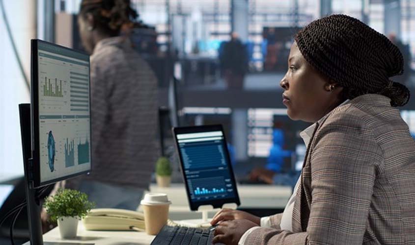 Processos por racismo crescem no país, aponta painel