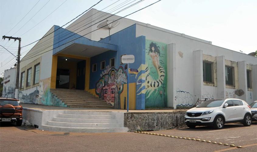 Biblioteca tem novo horário de funcionamento nesse fim de ano