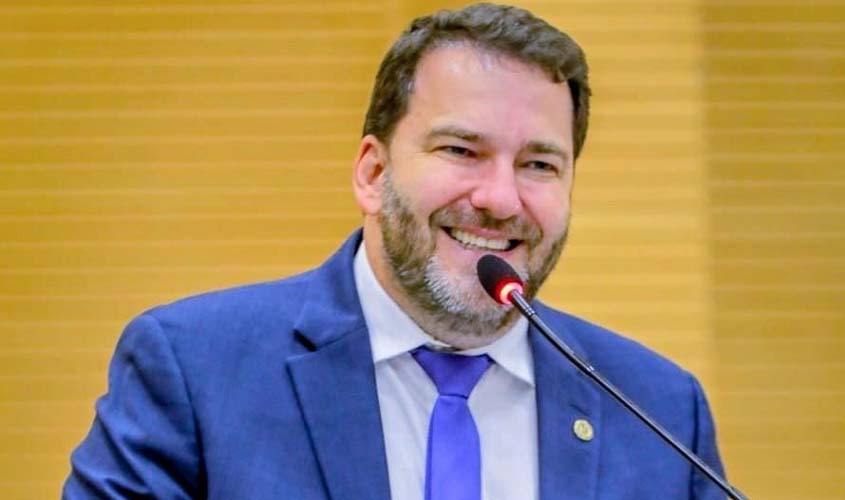 Conveniado: R$ 700 mil para a compra de material didático para as escolas públicas de Pimenta Bueno