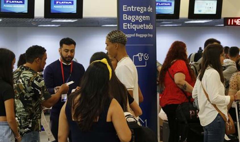 Sem negociação, greve dos pilotos chega ao segundo dia e afeta voos domésticos