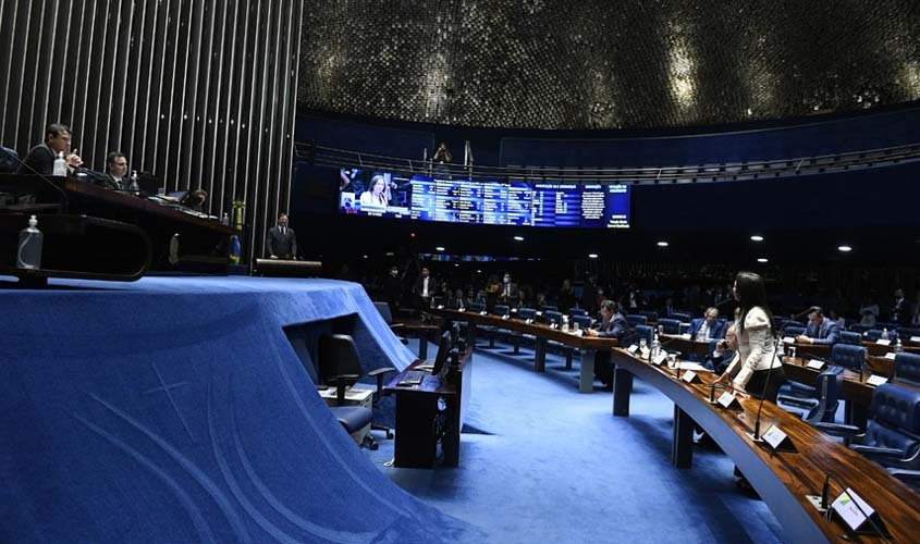 PEC que viabiliza pagamento do piso da enfermagem vai à promulgação 