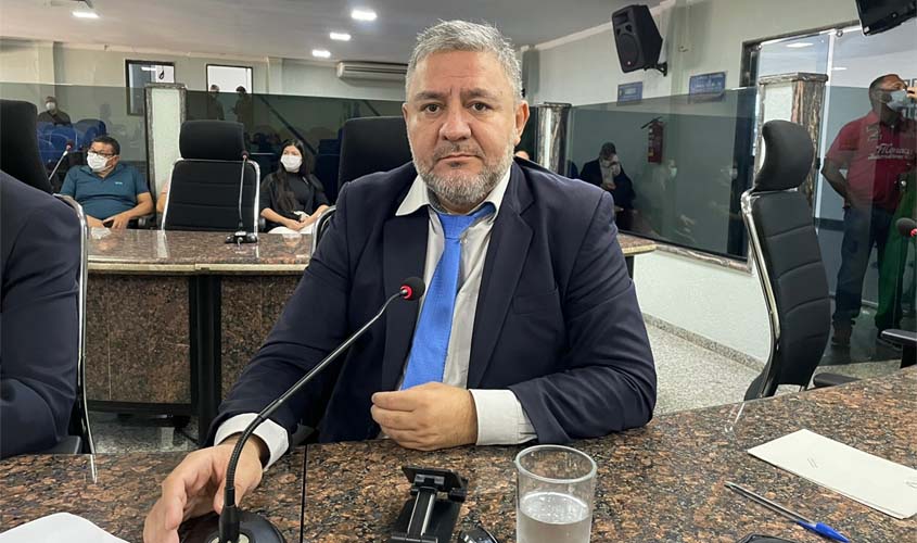 Vereador Fogaça permanecerá na presidência da CCRJ da Câmara Municipal de Porto Velho