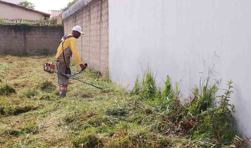 Semeia intensifica ações de conscientização para a limpeza de terrenos