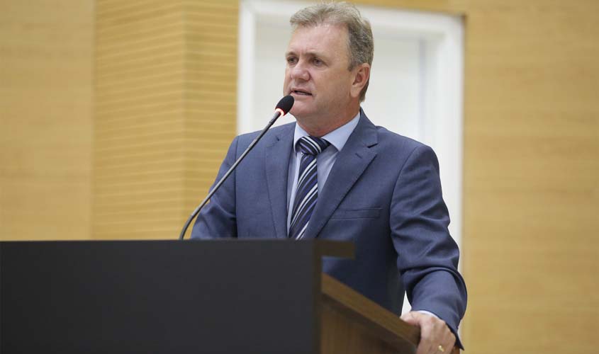 Luizinho Goebel propõe unidade do Cras em Campo Novo