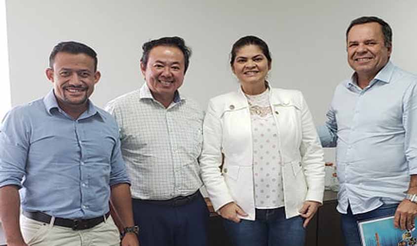 Cássia Muleta diz que irá ajudar área da saúde em Vilhena