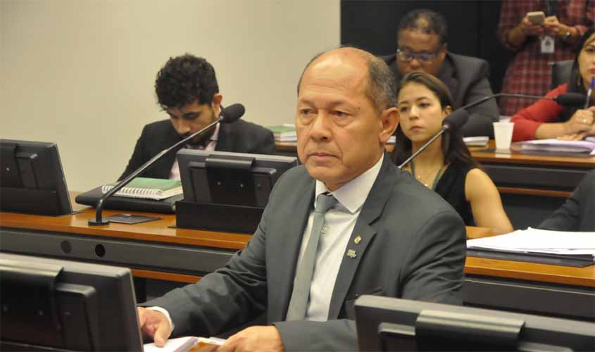 Coronel Chrisóstomo propõe Audiência Pública para discutir aumento da energia em Rondônia