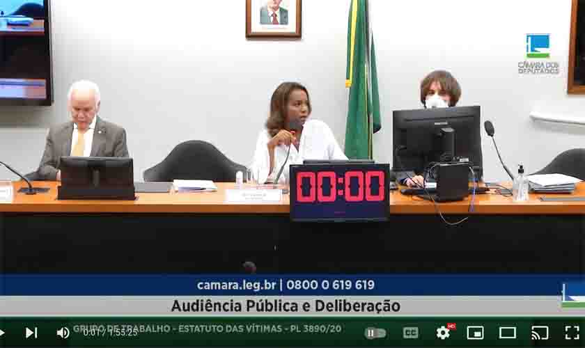 Mulheres vítimas de violência lançam campanha pela aprovação do Estatuto da Vítima 