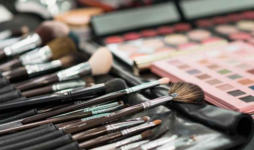 5 itens essenciais para uma make perfeita e como economizar!