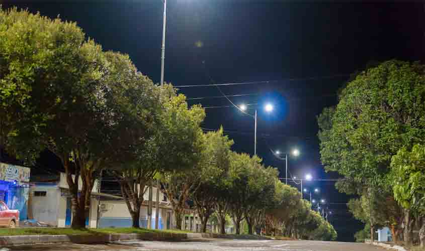 Prefeitura amplia rede de iluminação urbana do distrito de Bom Jesus