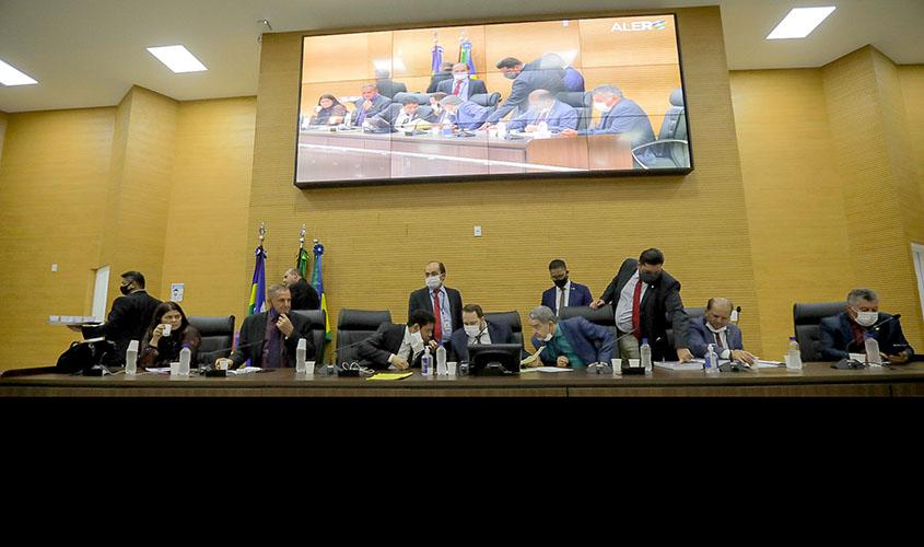 Assembleia aprova Projeto que altera limites de reserva extrativista e cria parques de desenvolvimento sustentável