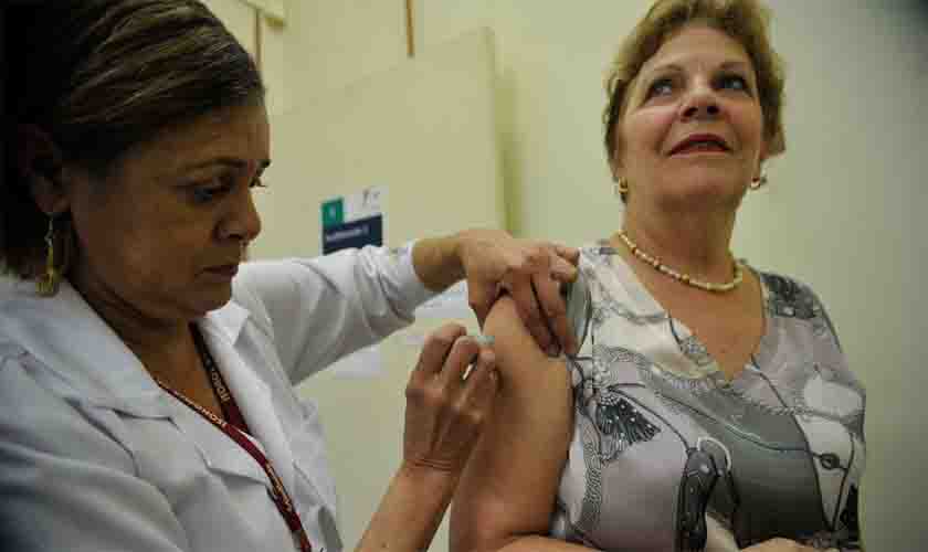 Agência Brasil explica: por que se vacinar contra gripe todo ano