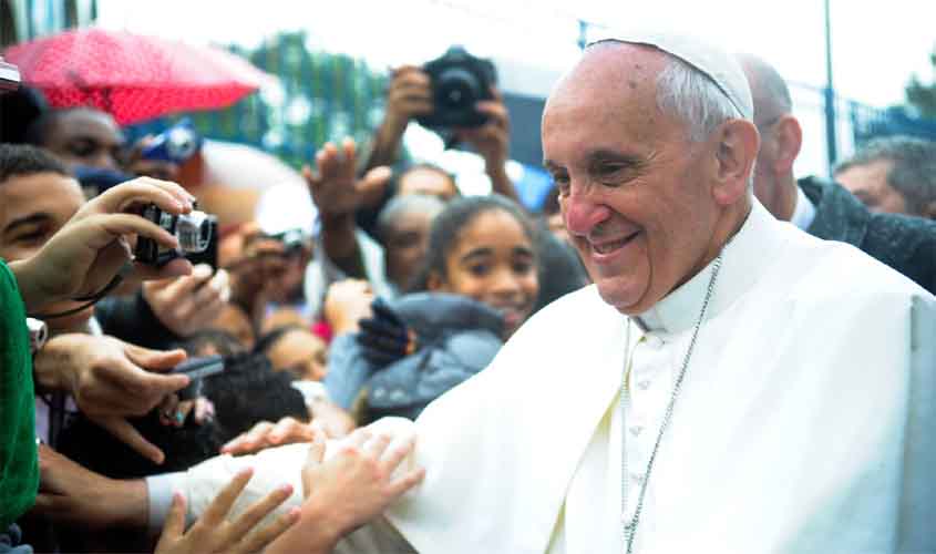 Papa Francisco morre aos 88 anos