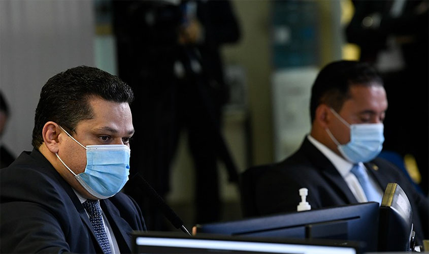 Senadores prestam solidariedade a Davi Alcolumbre por ataques antissemitas pela internet 