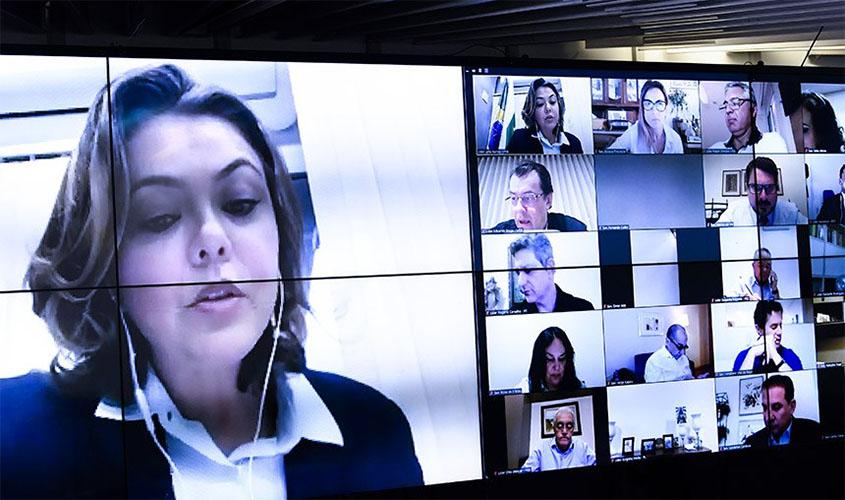 Senado aprova inclusão de covid-19 na cobertura de seguros para doença e morte