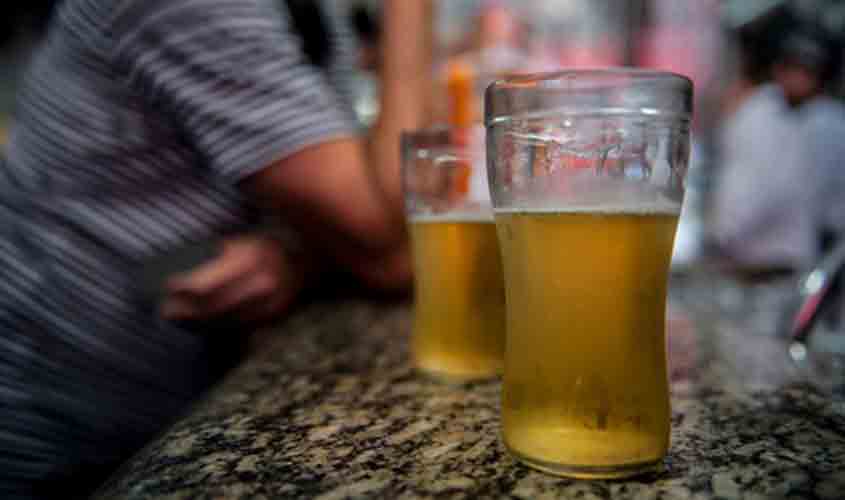 Pode beber depois de tomar a vacina contra Covid-19?