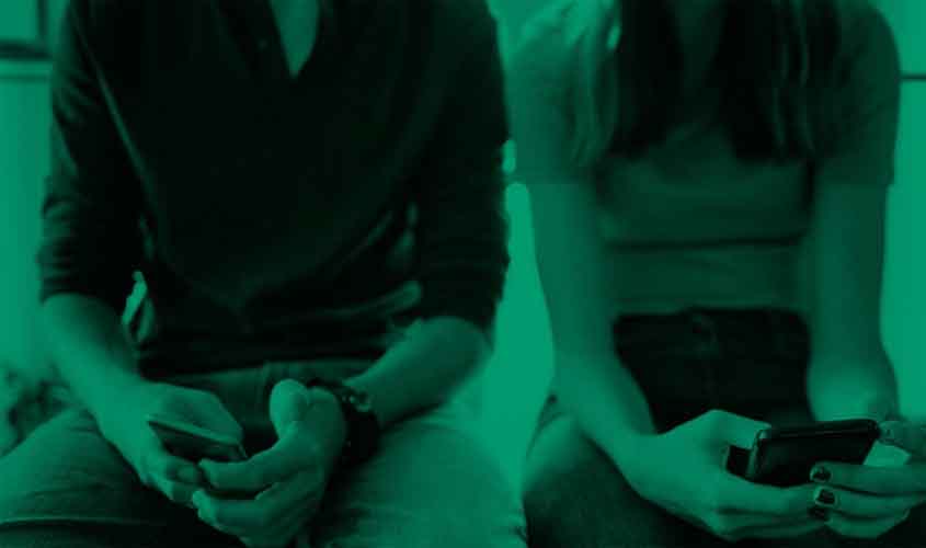 Novo levantamento mostra que mais da metade dos adolescentes brasileiros já sofreu violência sexual on-line