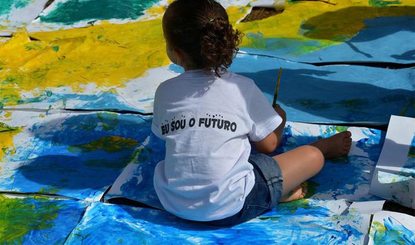 DF: polícia apreende fogos e cofre em chácara de grupo de extremistas