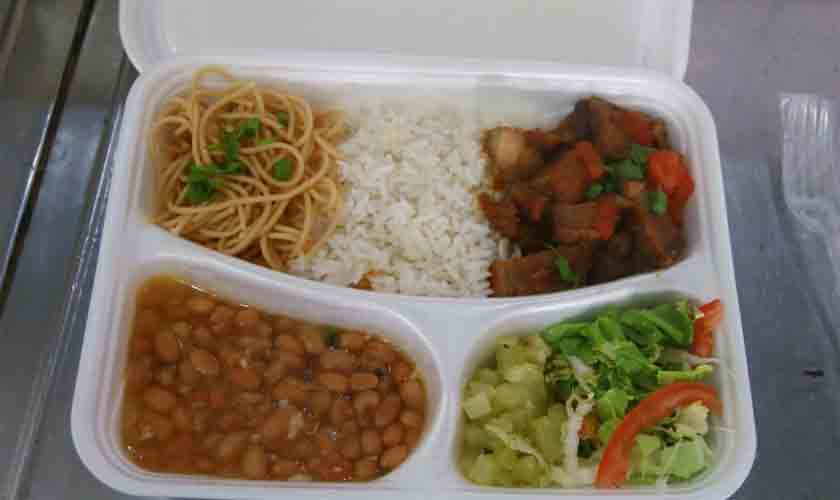 No primeiro mês do “Prato Fácil” mais de 17 mil pessoas foram atendidas com alimentação saudável e de baixo custo