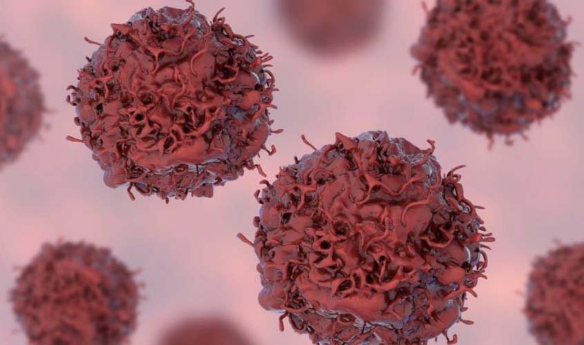 Cientistas desenvolvem inédito tratamento para câncer, que ilumina as células tumorais de difícil acesso 