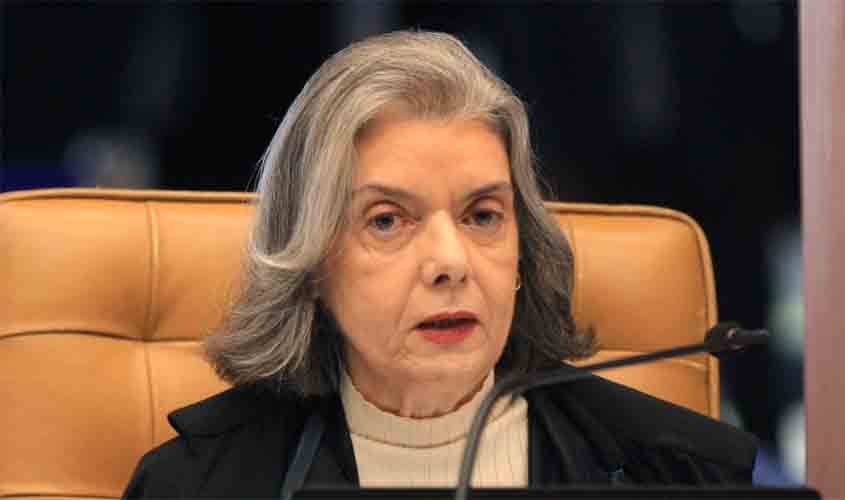 Ministra Cármen Lúcia completa 18 anos no STF