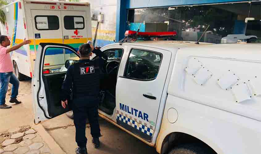 Homem é atacado com várias facadas e socorrido para o João Paulo II