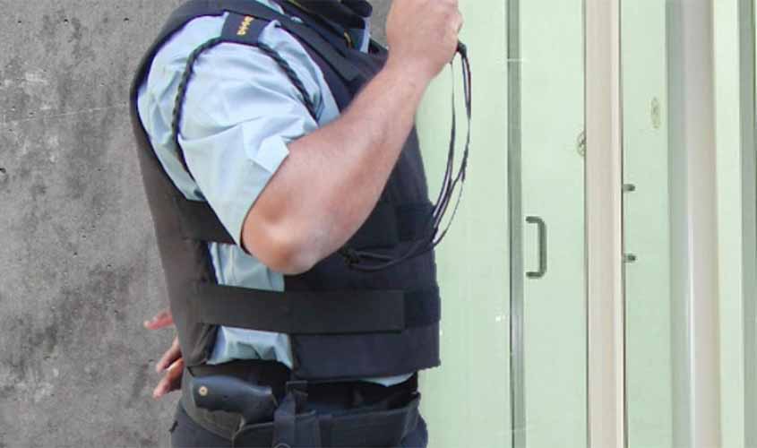 Afastada prescrição em ação de vigilante atingido em assalto