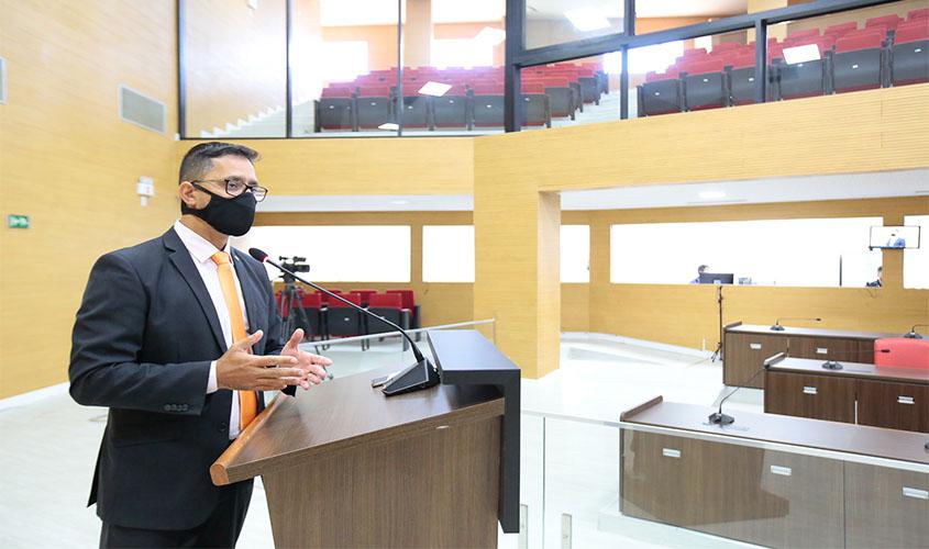 Recuperação da RO 387 que liga Espigão ao Pacarana tem início em Agosto, garante diretor DER ao deputado Anderson