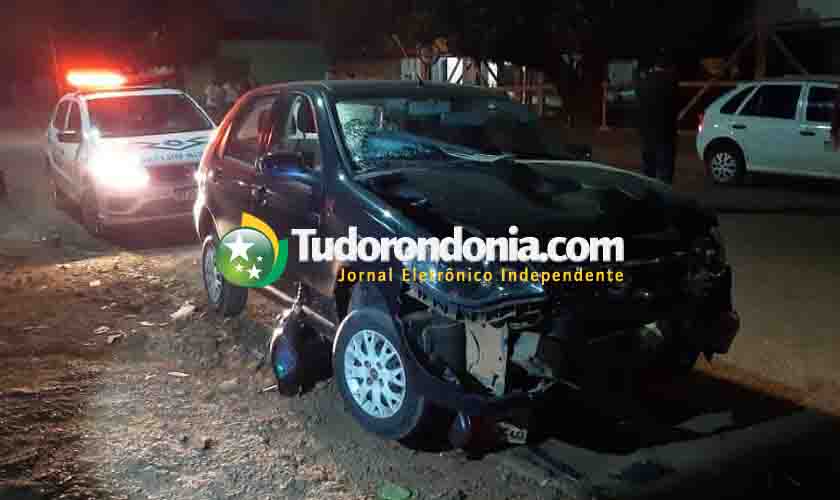 Motociclista fica em estado grave após ser atingido por carro que avançou preferencial