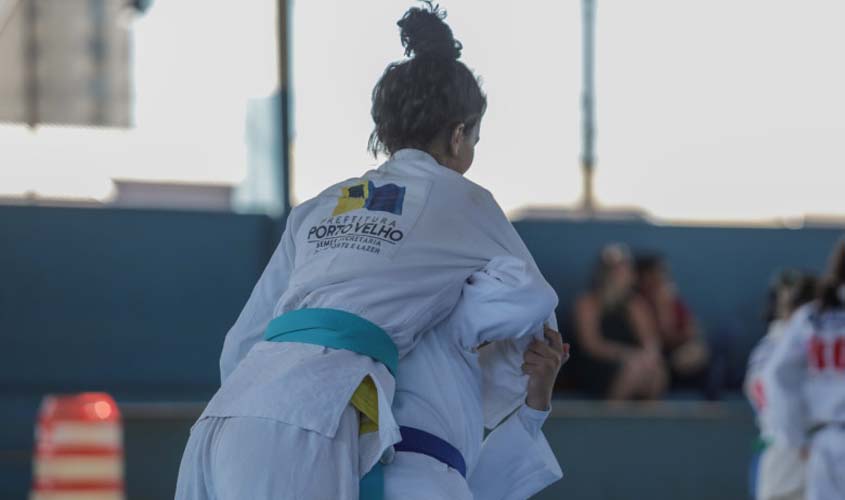 Atletas do Judô do Talentos do Futuro participam do JOER