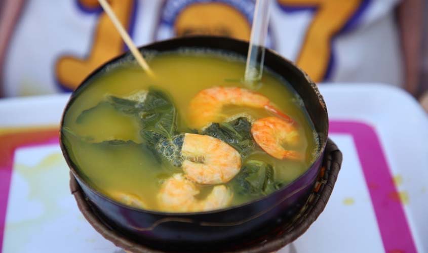 Público aprova projeto que mistura boa música e culinária regional