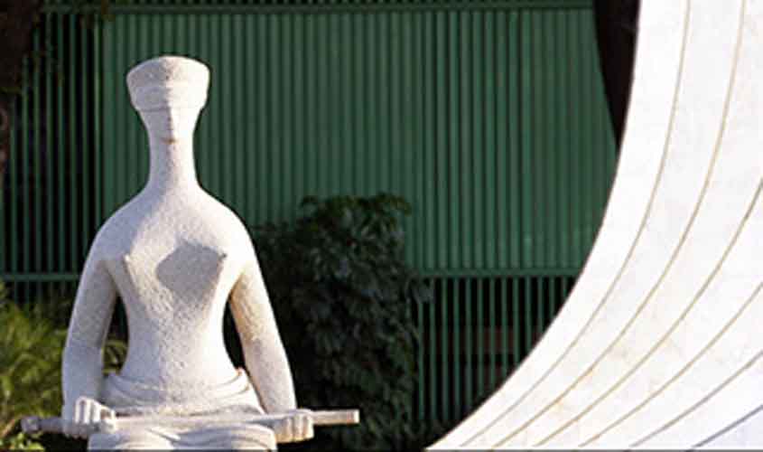 Relator esclarece proibição de uso de redes sociais por ex-presidente Jair Bolsonaro