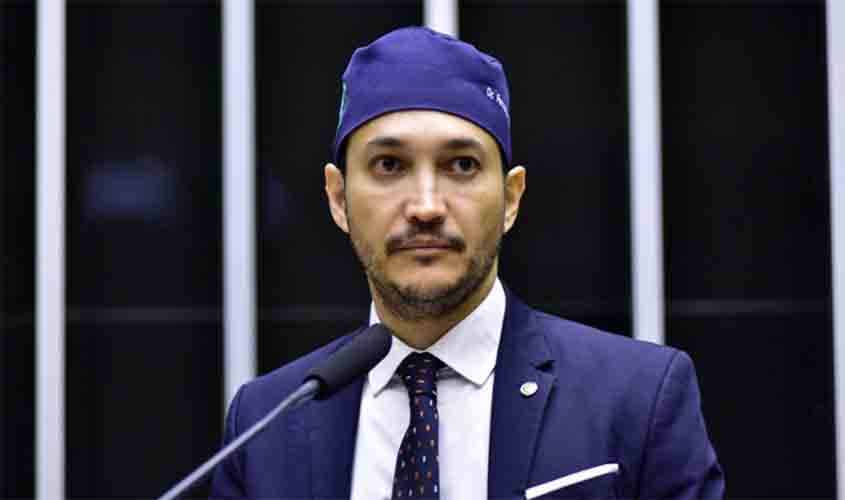 Fernando Máximo prova que desconhece a PEC 47 e ignora as emendas Jabutis que travam a aprovação