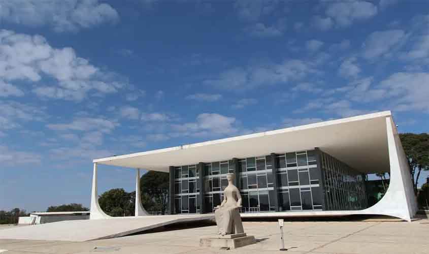 Moraes abre apuração sobre insider trading antes de tarifaço de Trump