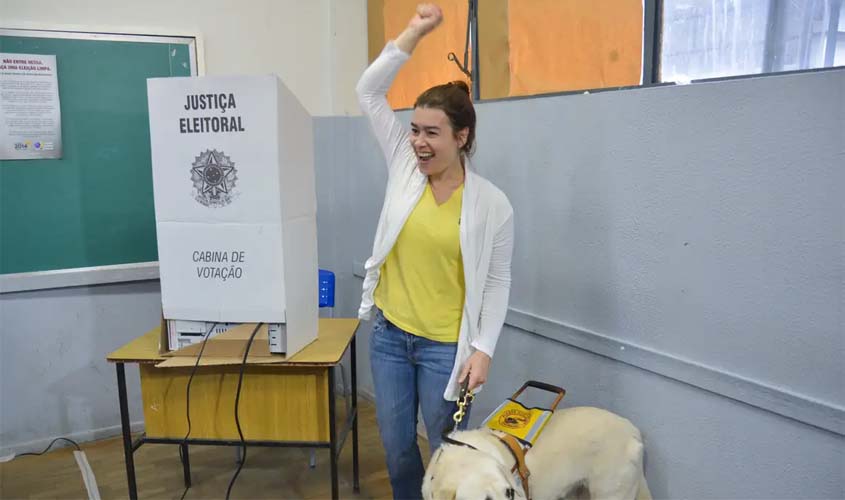 Brasil tem quase 2 milhões de eleitores com deficiência