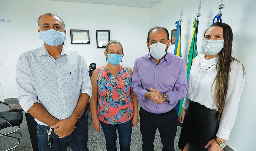 Presidente Laerte Gomes confirma empenho para Prefeitura atender Secretaria Municipal de Assistência Social