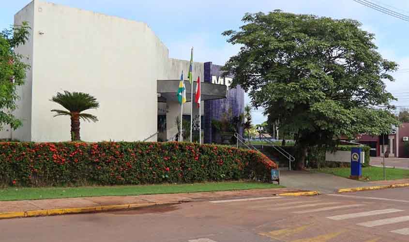 MP move ação civil pública por ato de improbidade em caso de cumulação de cargos em Espigão do Oeste